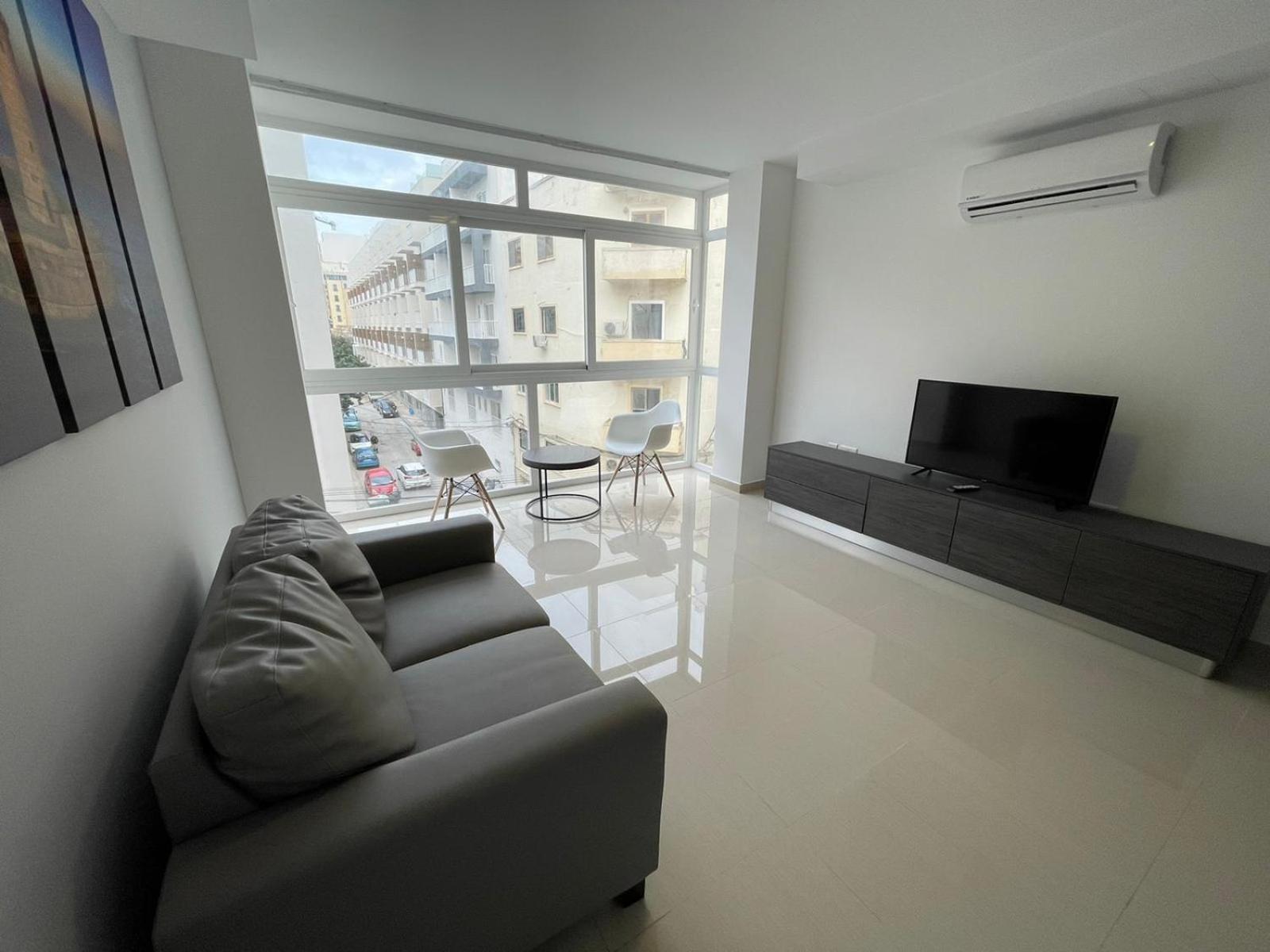 Valletta View By St Gzira