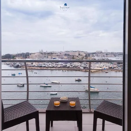 Valletta View Apartments By St Hotels Gzira Exterior photo
