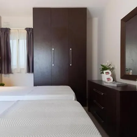 Valletta View Apartments By St Hotels Gzira Exterior photo